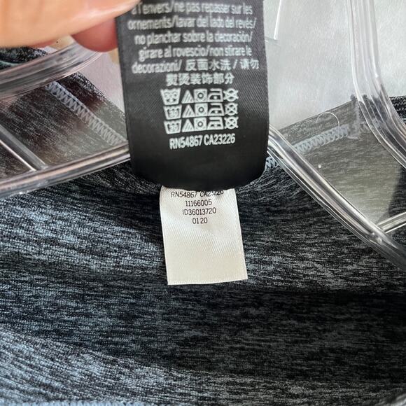 PINK Victoria's Secret long sleeve space dye gray cropped tee size S, thumb hole - Picture 4 of 4